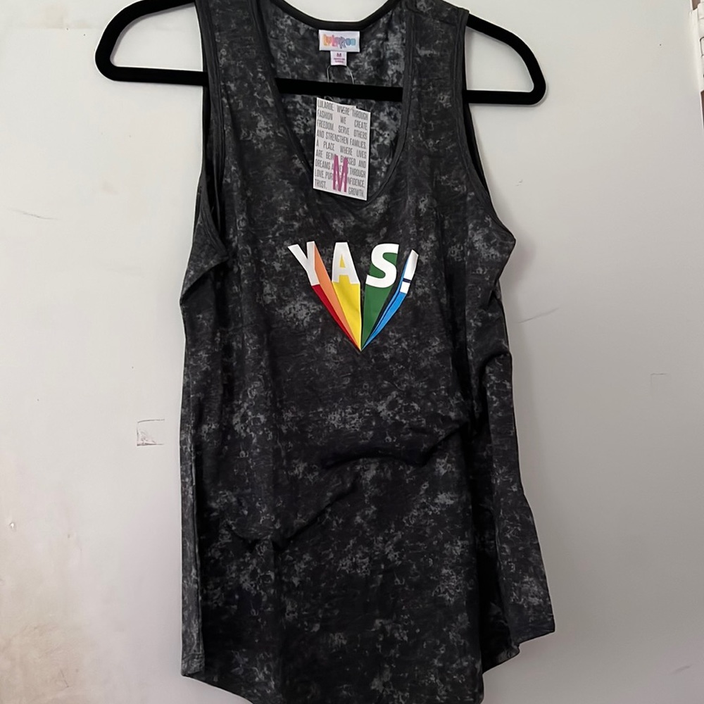 LuLaRoe tank top medium